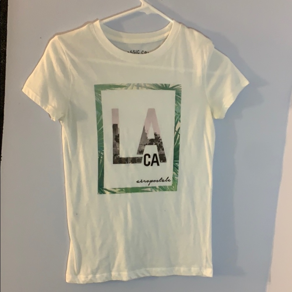 White T-shirt with designs